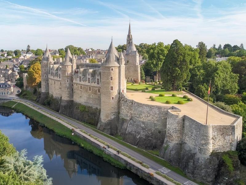Maison Josselin Proche Chateau Екстериор снимка